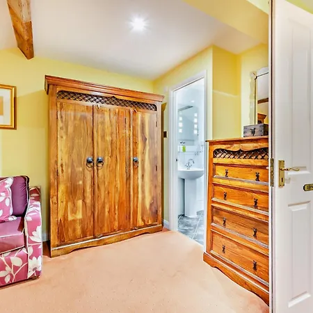 1 Bed In 94120 Holiday home