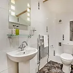 1 Bed In Oc-94120