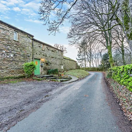 1 Bed In 94120 * Hawes