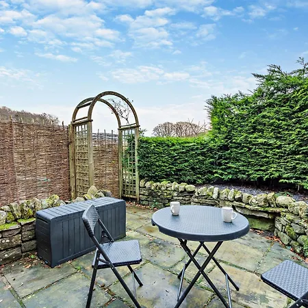 1 Bed In 94120 * Hawes